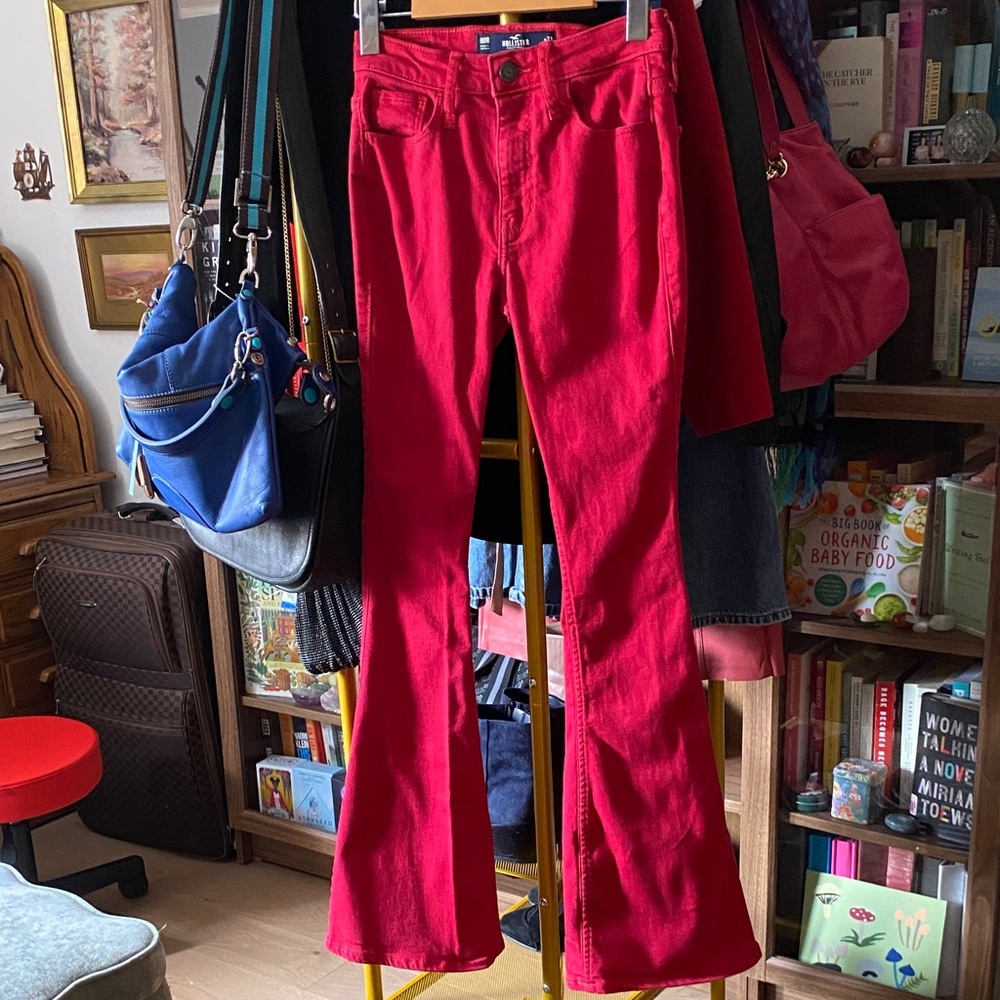 Hollister Bold Red Jeans, Fit & Flare, US 23